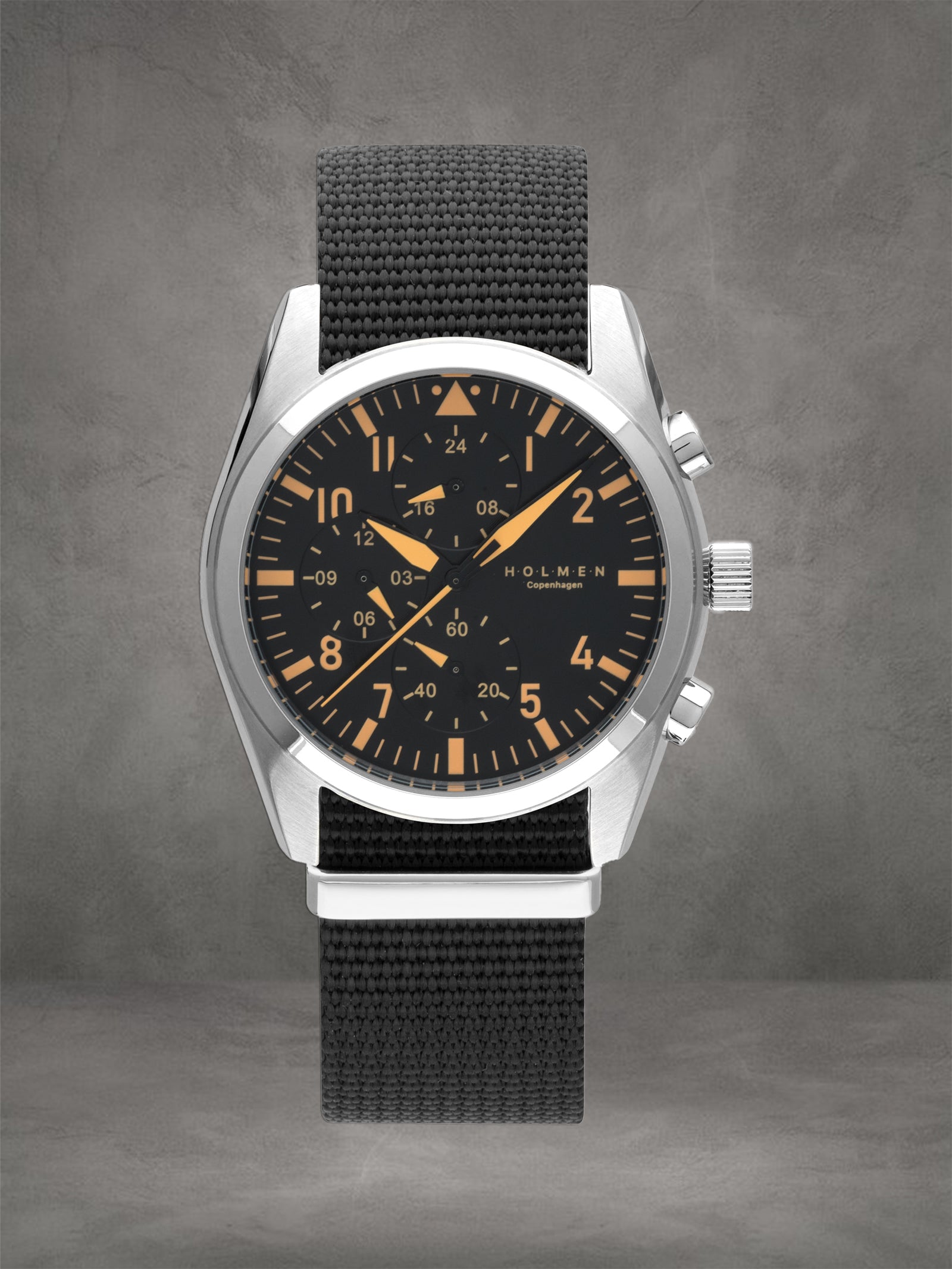HOLMEN ADVENTURER