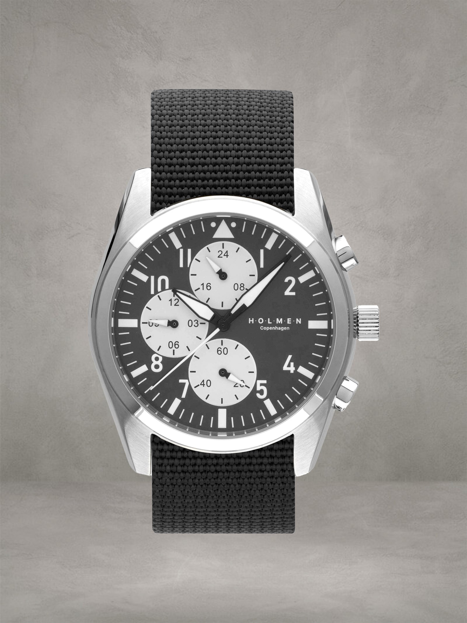 HOLMEN ADVENTURER