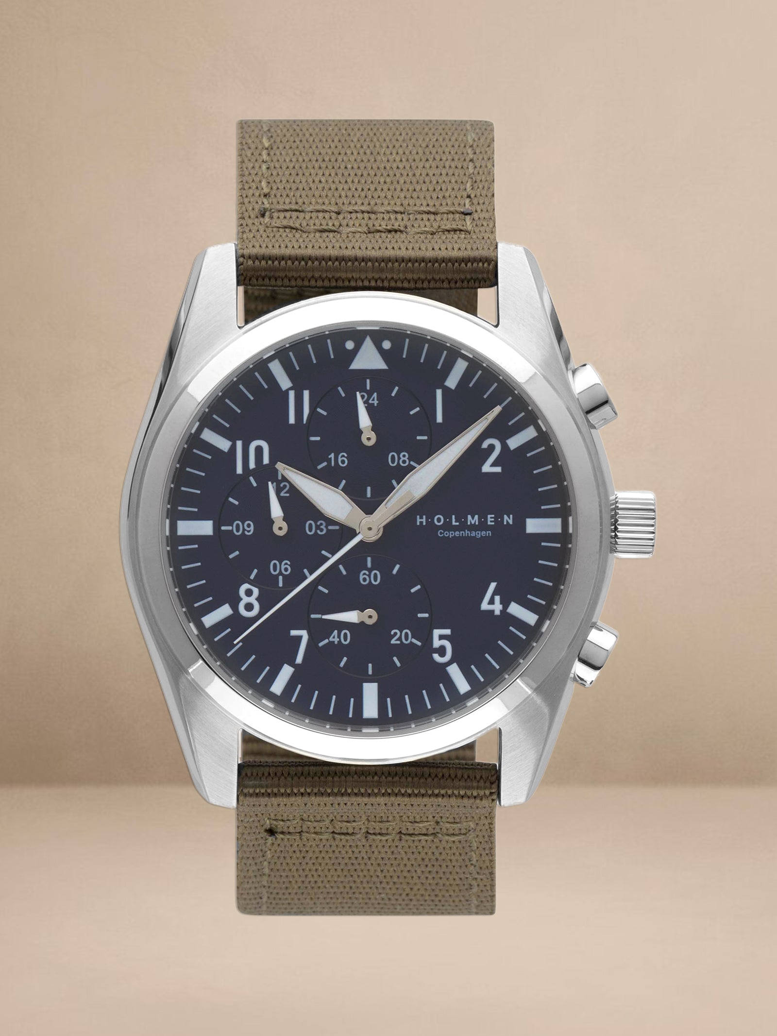HOLMEN ADVENTURER