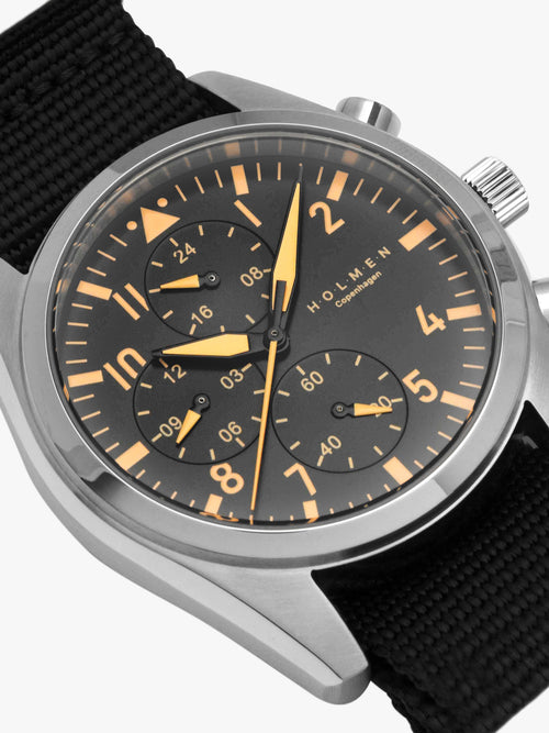 Adventurer watch 42mm - black