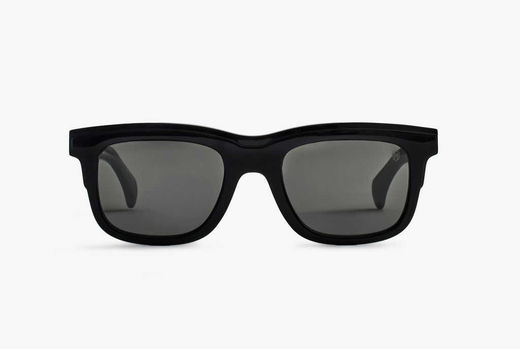 ADVENTURER BLACK SUNGLASSES