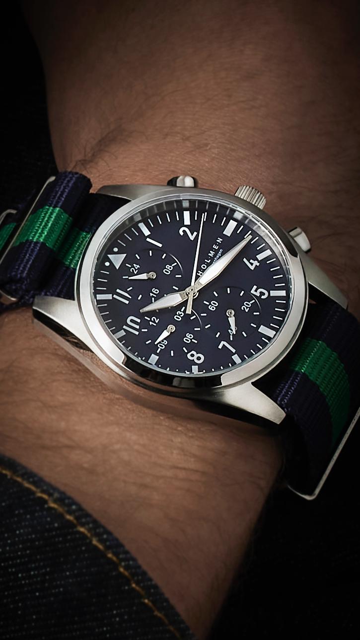 Adventurer watch 42mm - navy blue