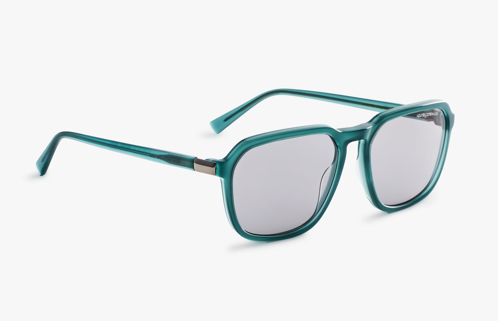 TRIANGLEN MILKY BLUE SUNGLASSES