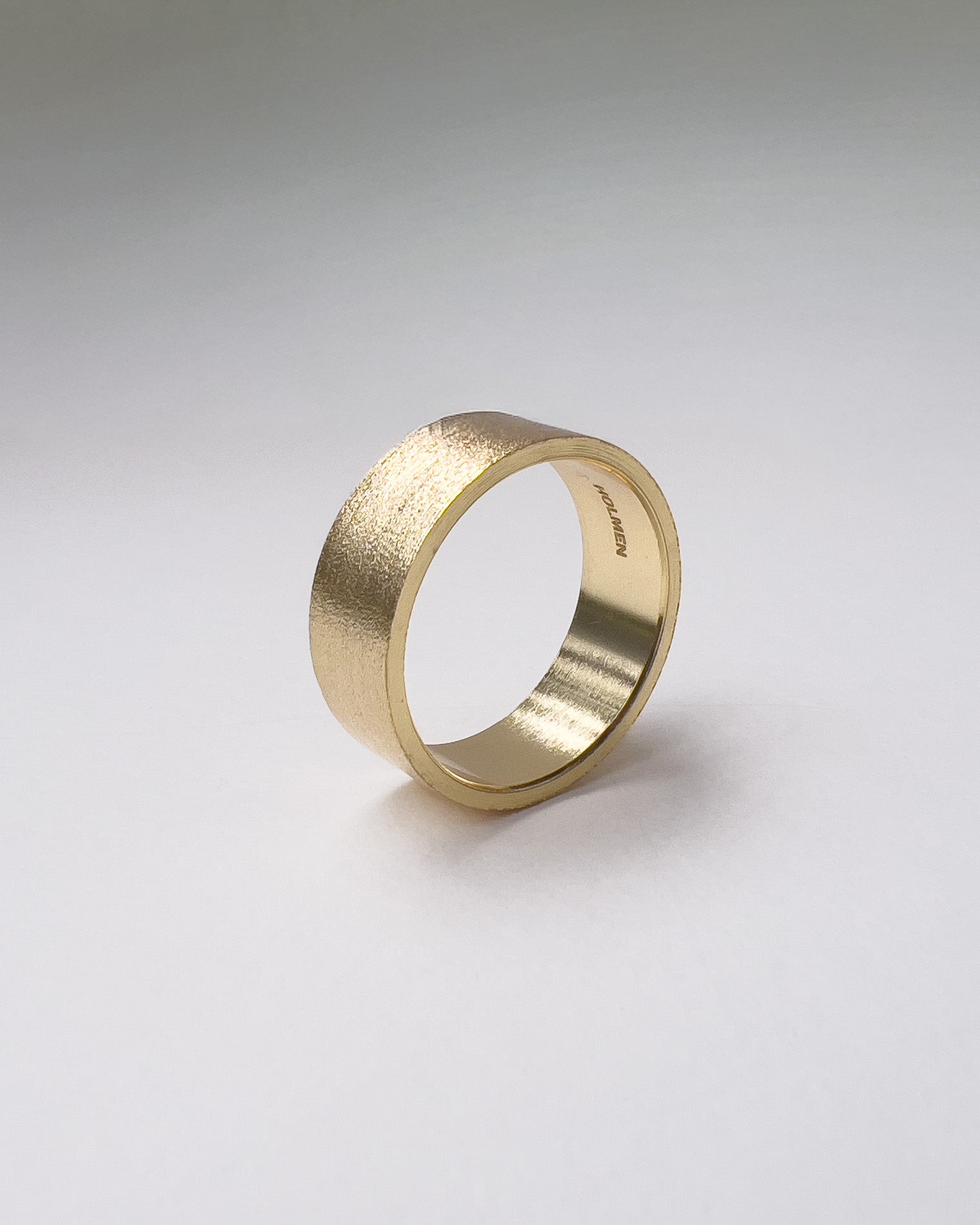 CITY RING BRUSHED GOLD 8MM