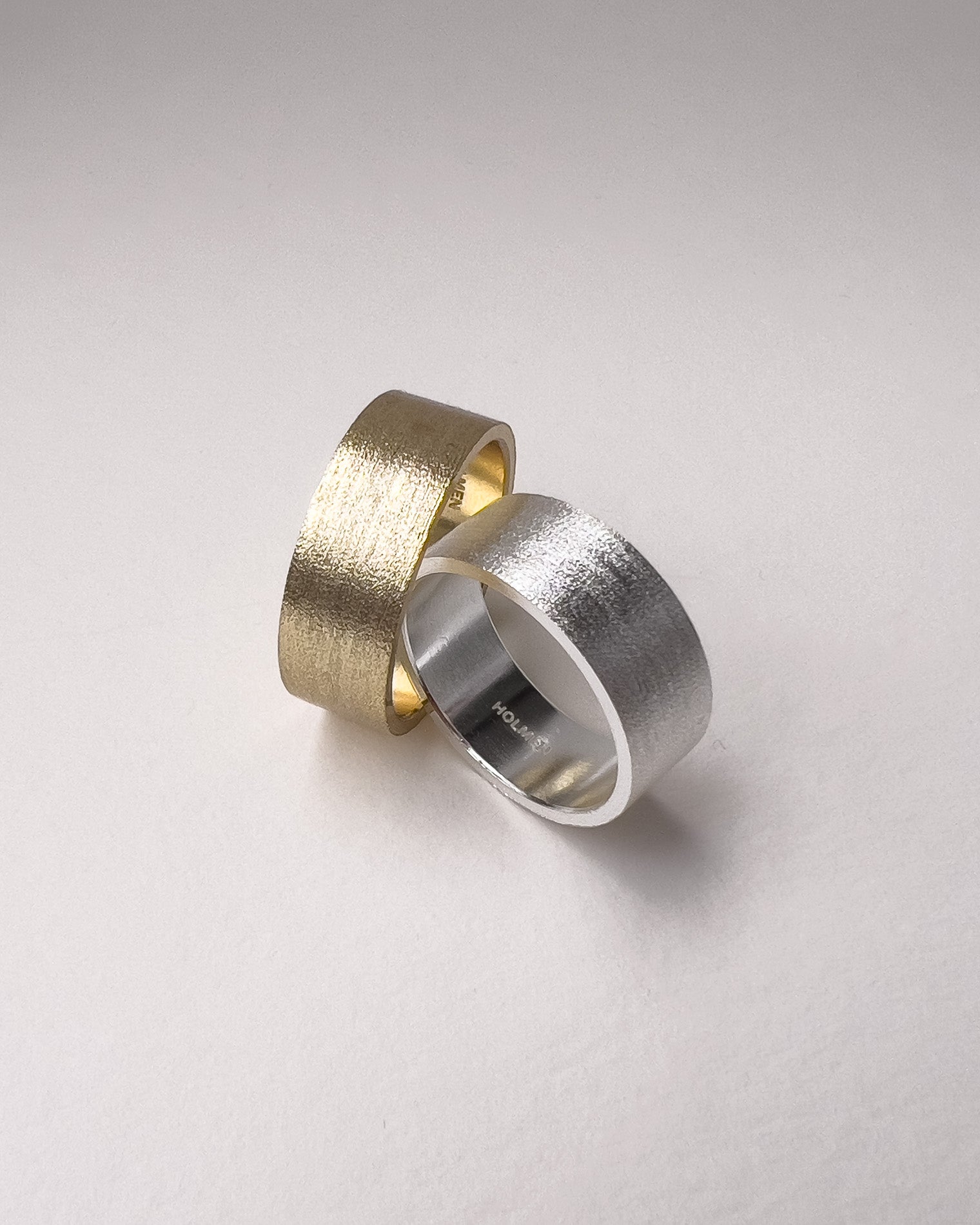 CITY RING BRUSHED SILVER 8MM