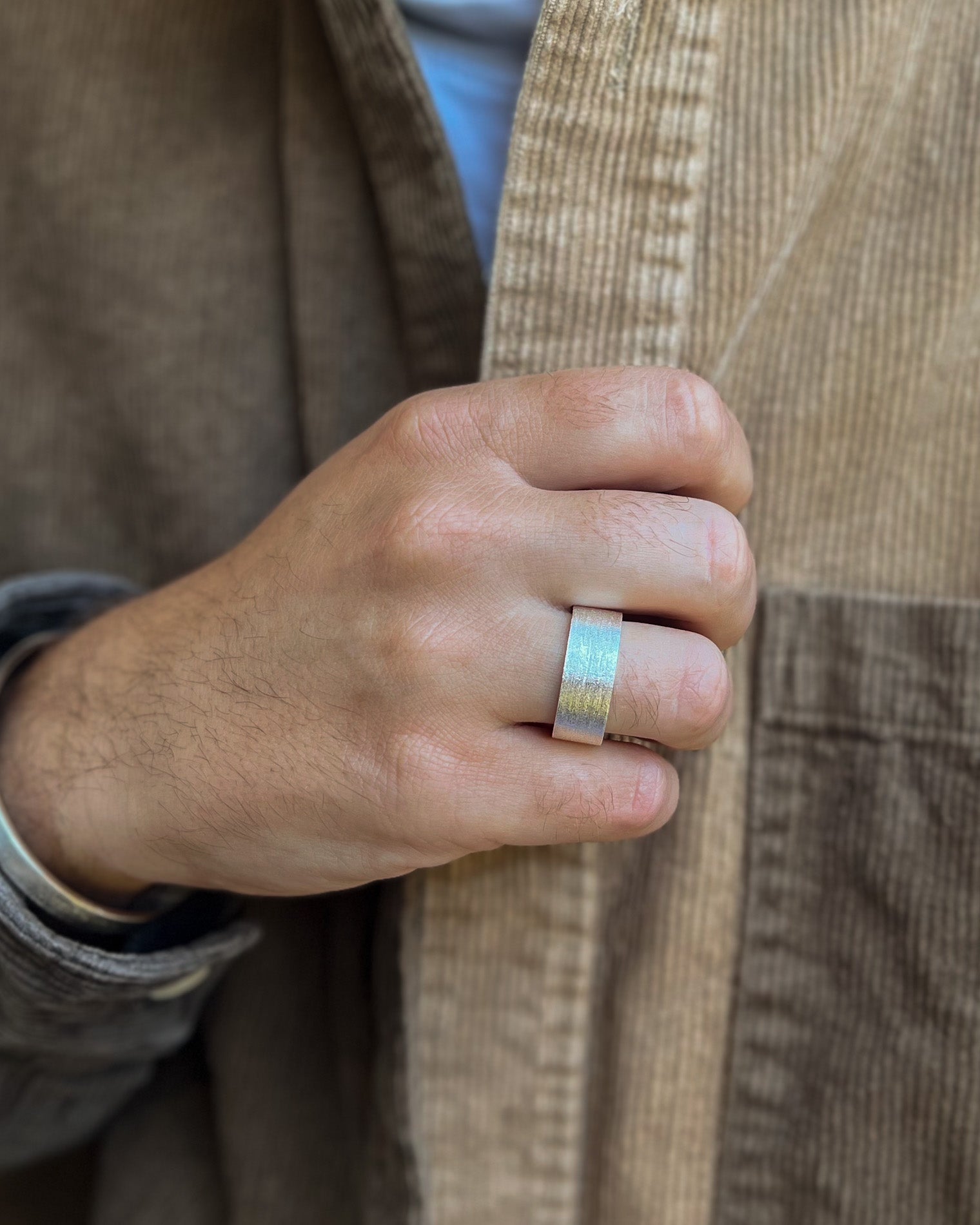 CITY RING BRUSHED SILVER 8MM
