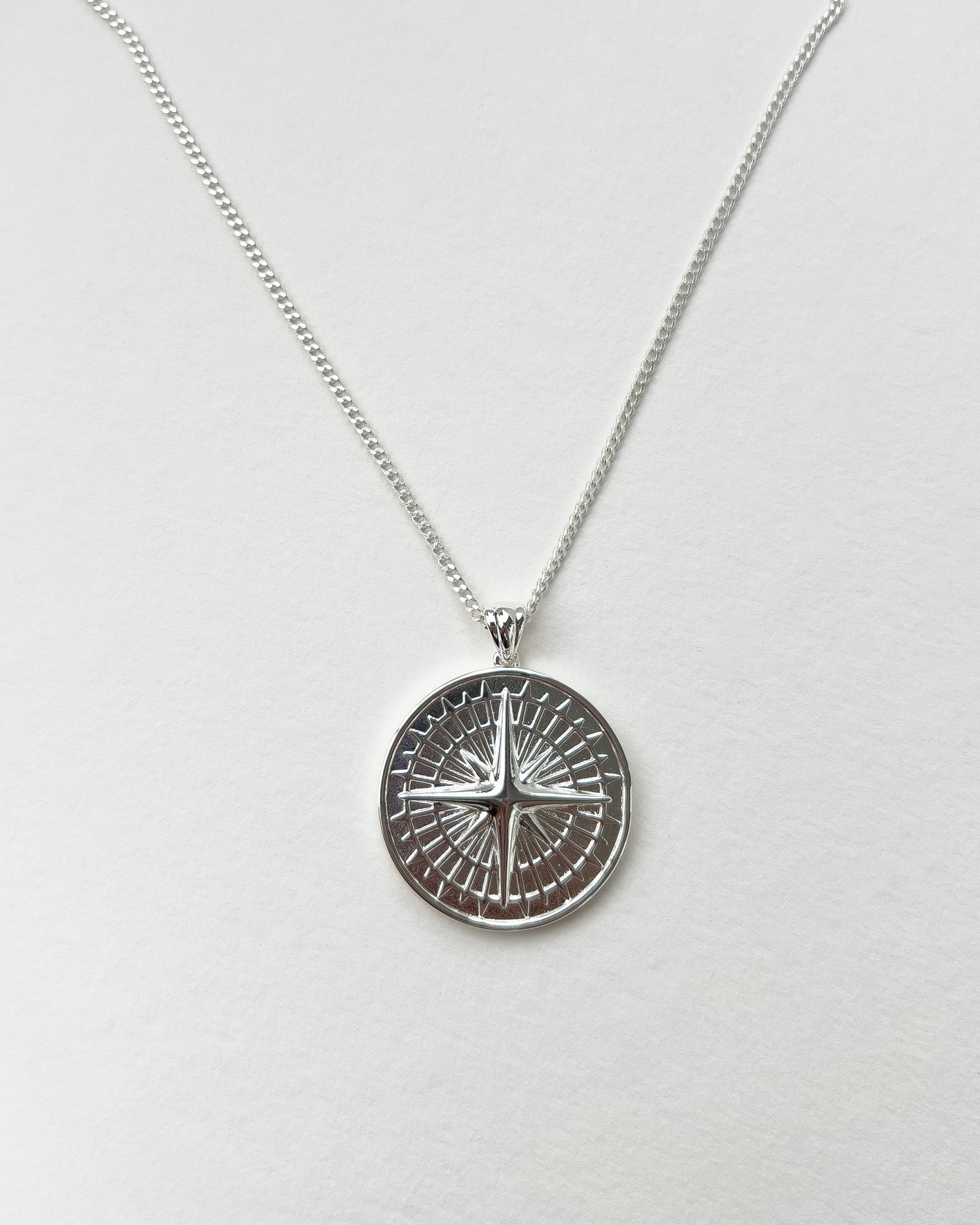 COMPASS NECKLACE 2MM SILVER