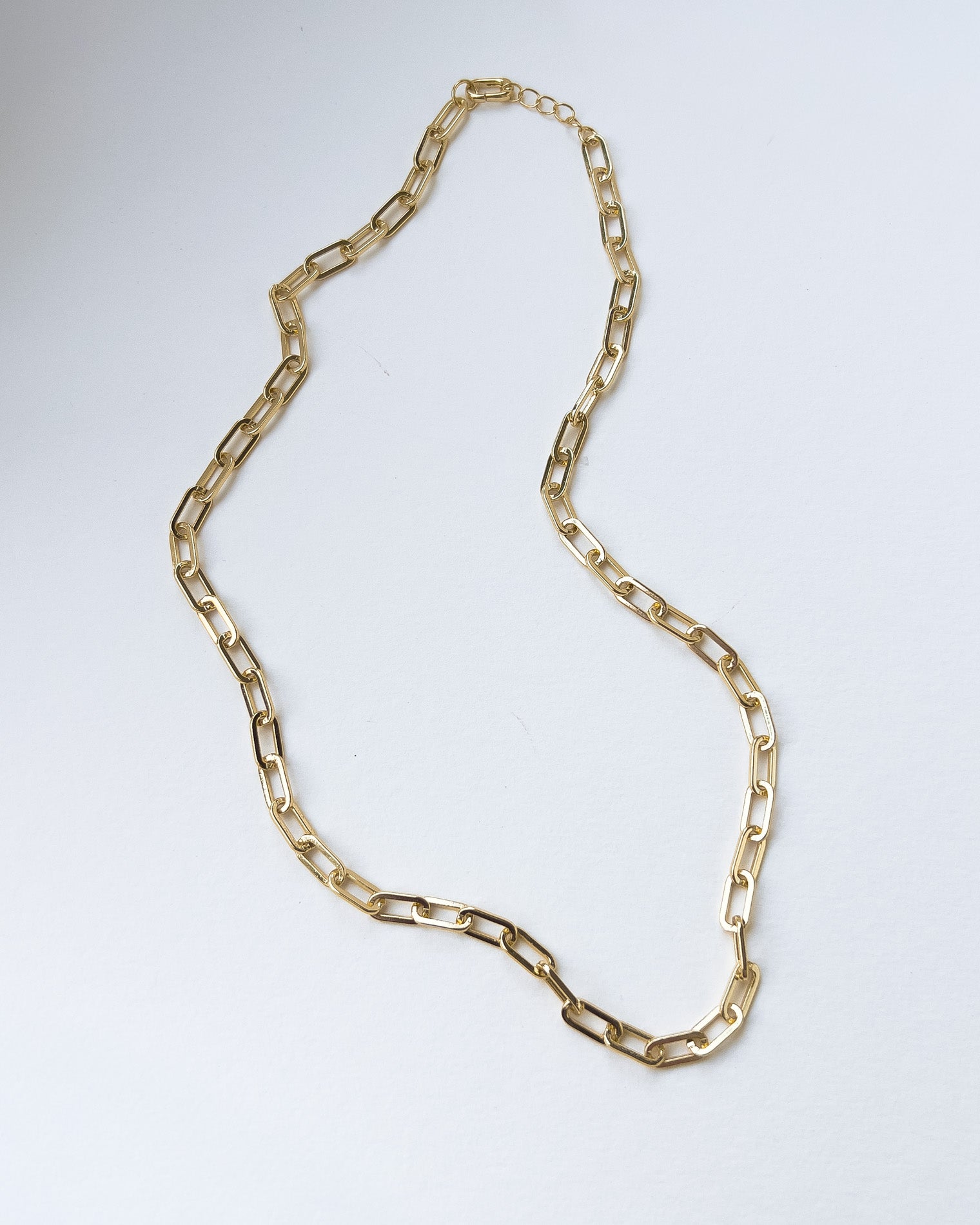 TRIANGLEN NECKLACE 5MM GOLD