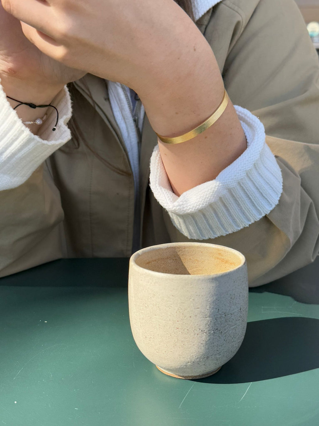 CITY BRACELET BRUSHED 6MM GOLD